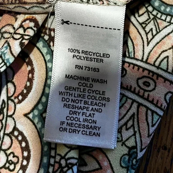 CUPIO Paisley button down shirt size Xl - Picture 3 of 10